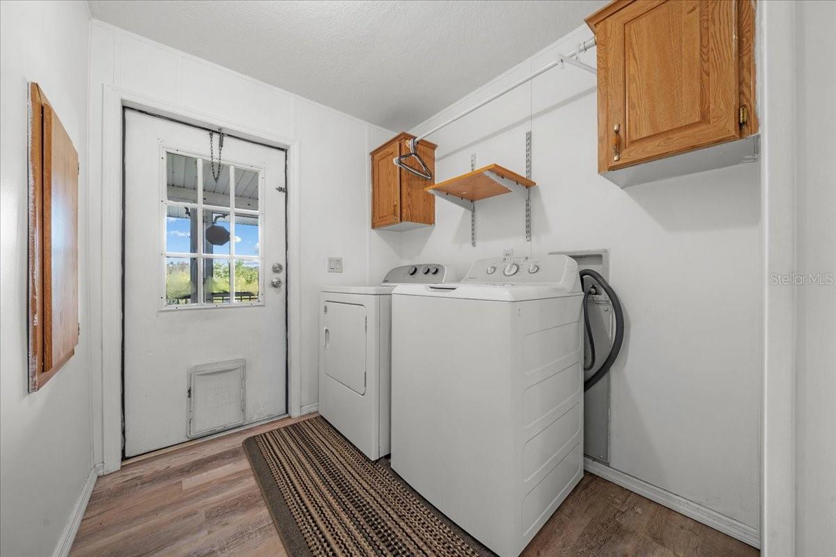 Image 31 of 35 For 10865 Timucuan Road