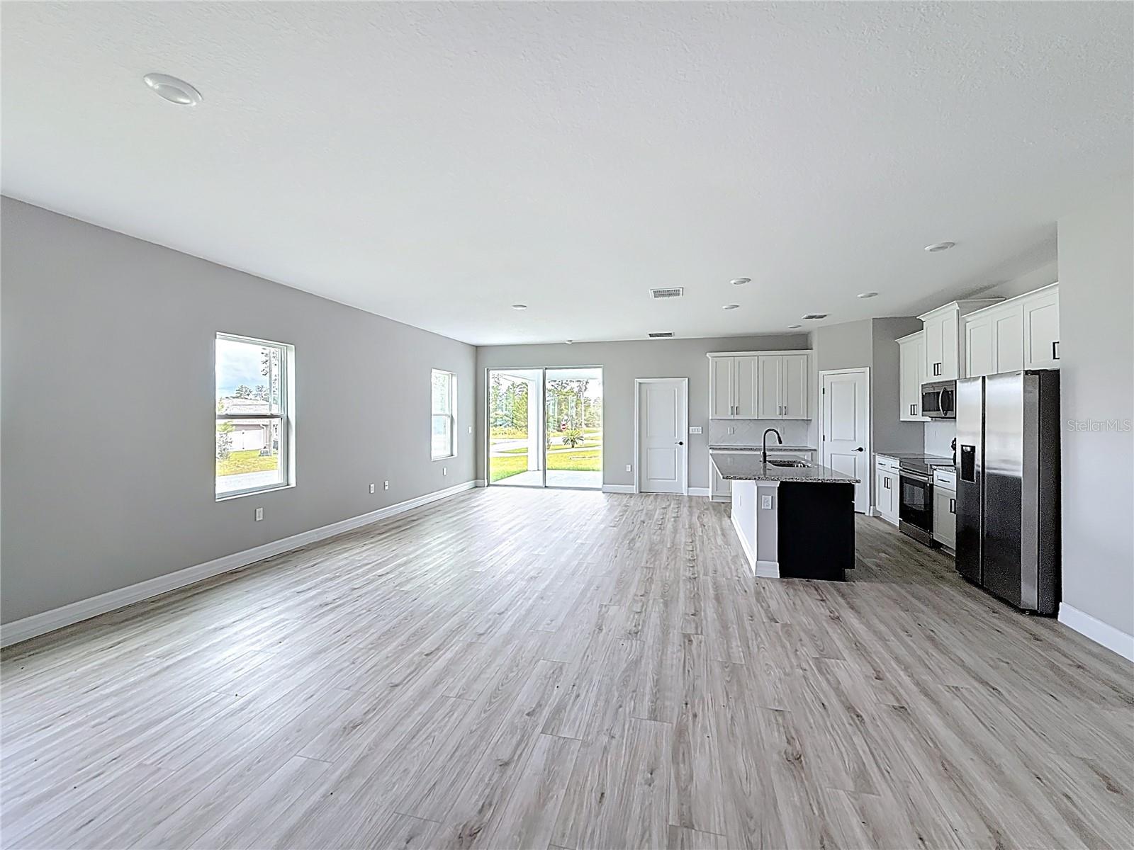 Image 4 of 30 For 16911 27th Avenue