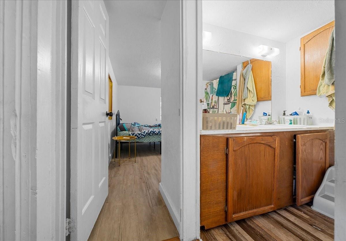 Image 19 of 30 For 10885 Timucuan Road