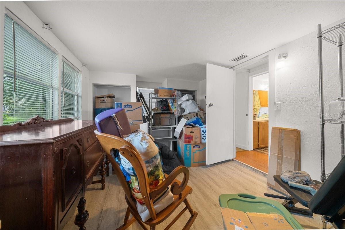 Image 27 of 30 For 10885 Timucuan Road