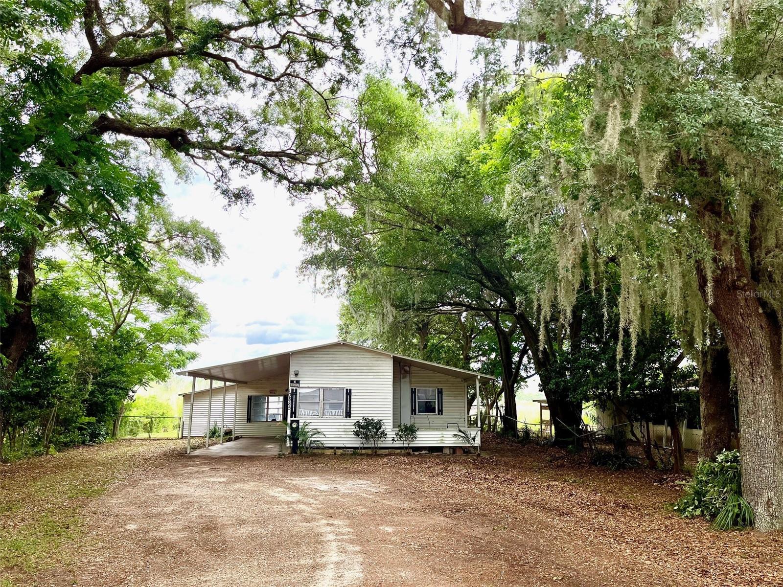 Image 5 of 30 For 10885 Timucuan Road