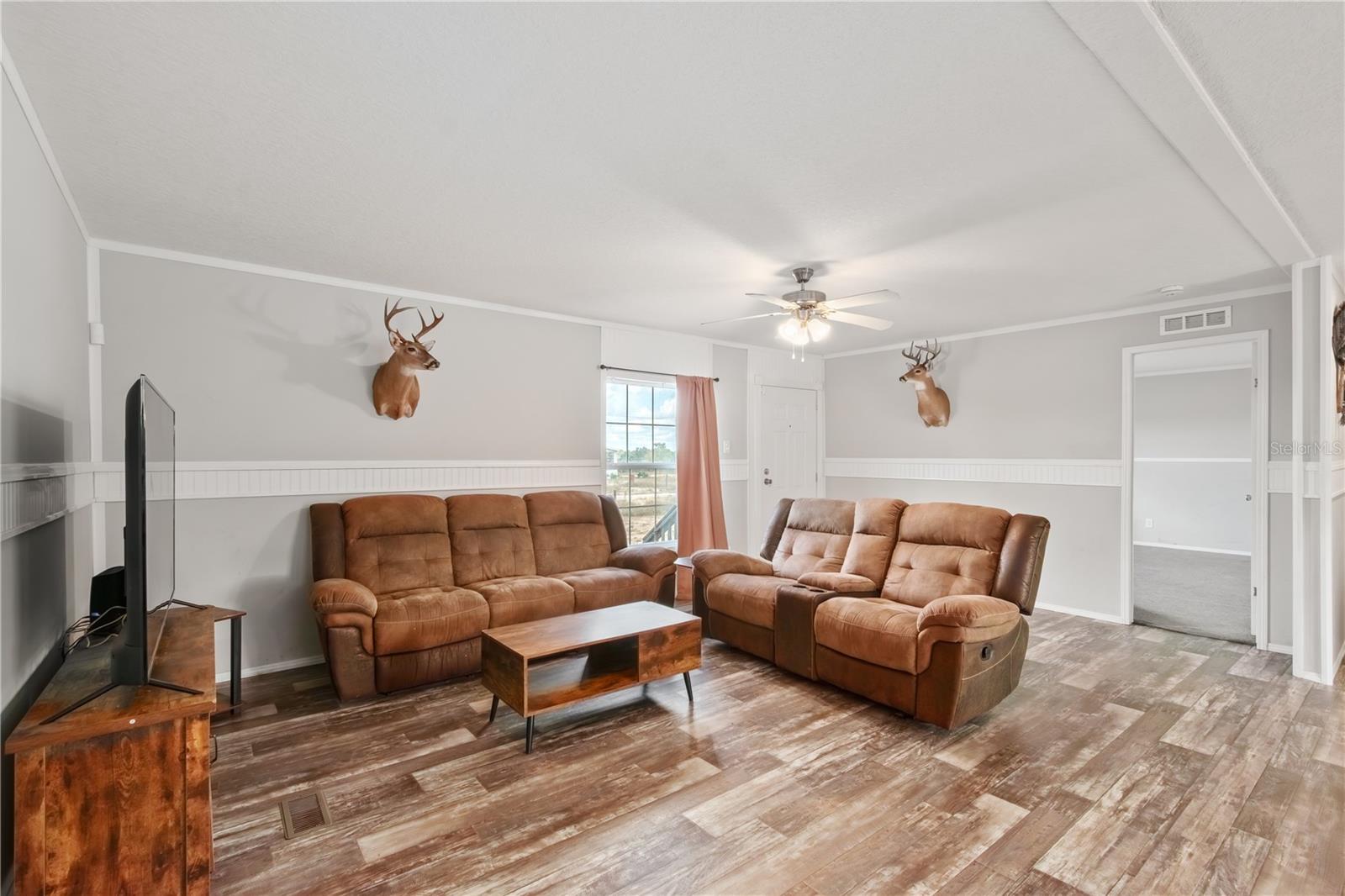 Image 11 of 51 For 15919 108th Loop