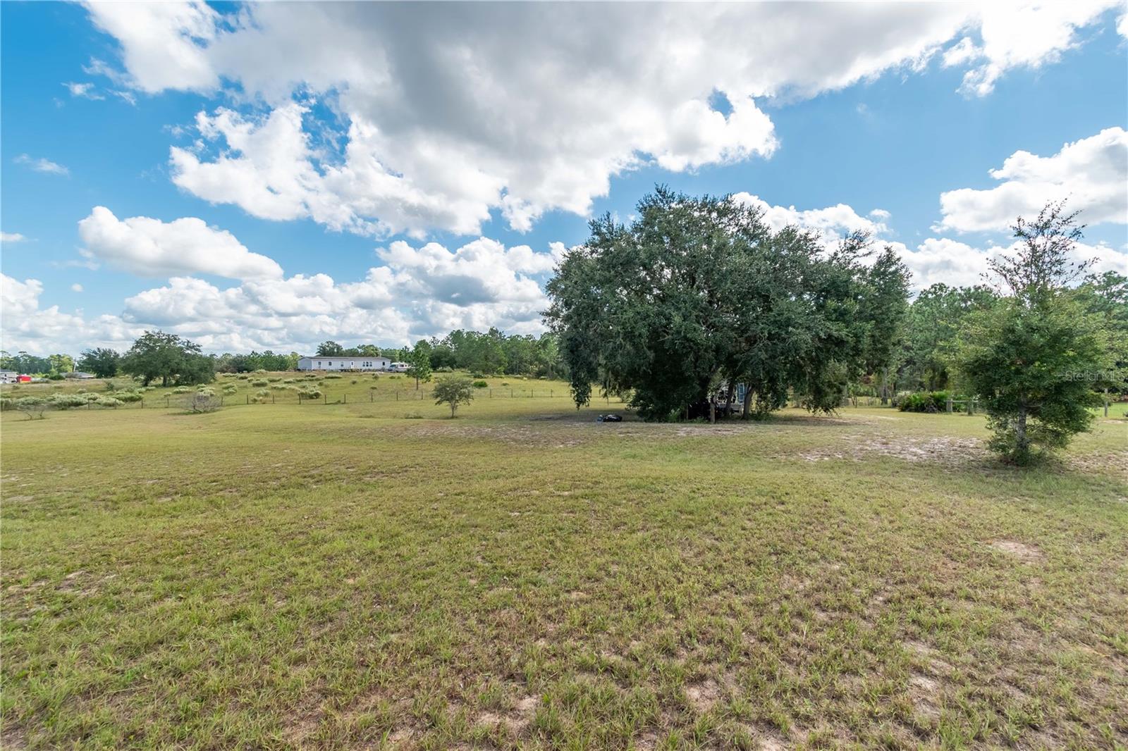 Image 46 of 51 For 15919 108th Loop