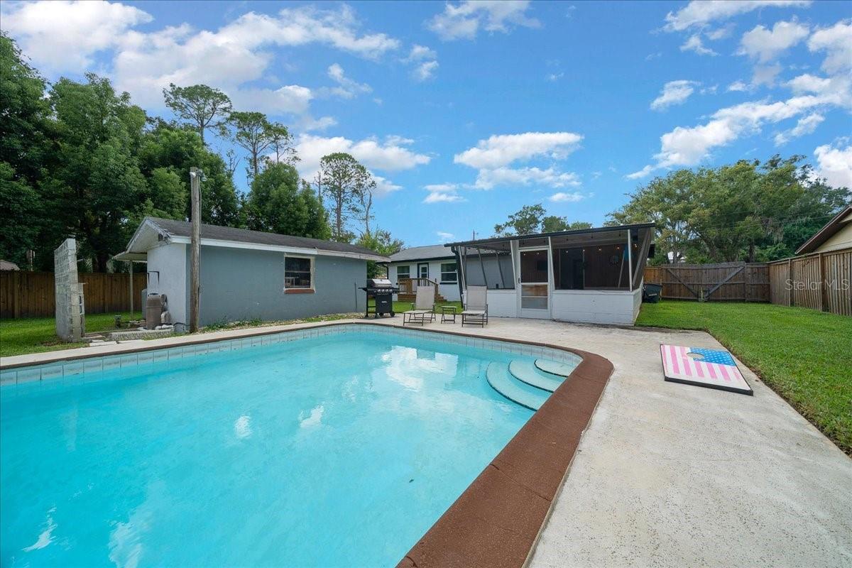 Image 15 of 62 For 5735 14th Avenue