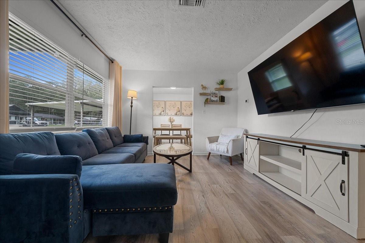 Image 33 of 62 For 5735 14th Avenue