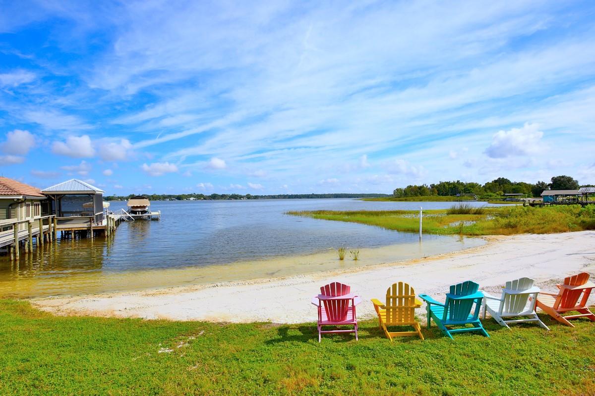 Image 77 of 98 For 11035 Sunset Harbor Road