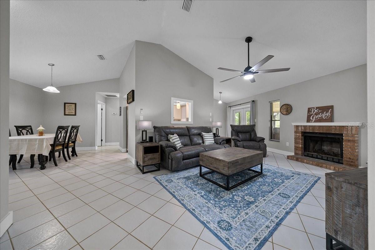 Image 8 of 39 For 12443 62nd Avenue