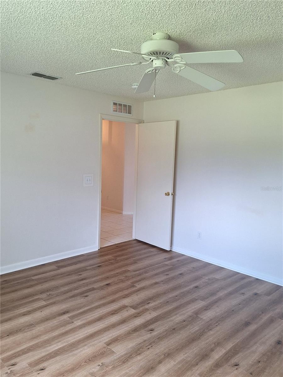 Image 9 of 21 For 9794 96th Street