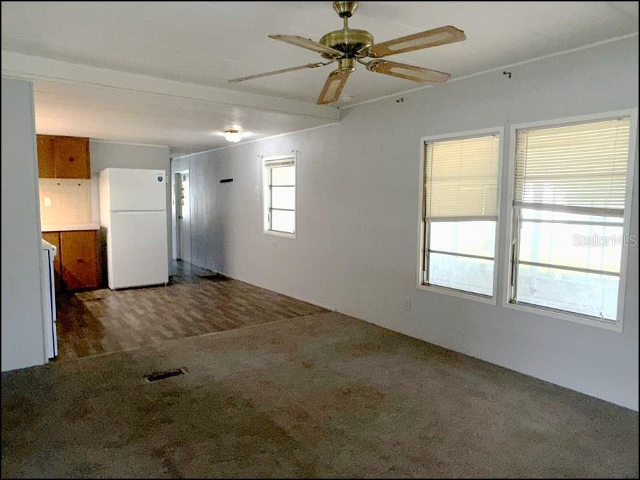 Image 7 of 27 For 361 63rd Court