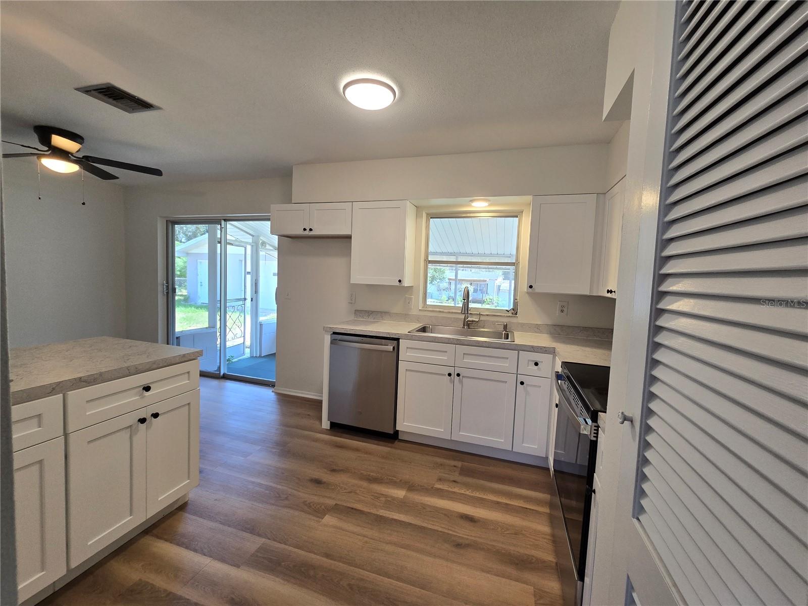 Image 18 of 42 For 36904 Ridge Road