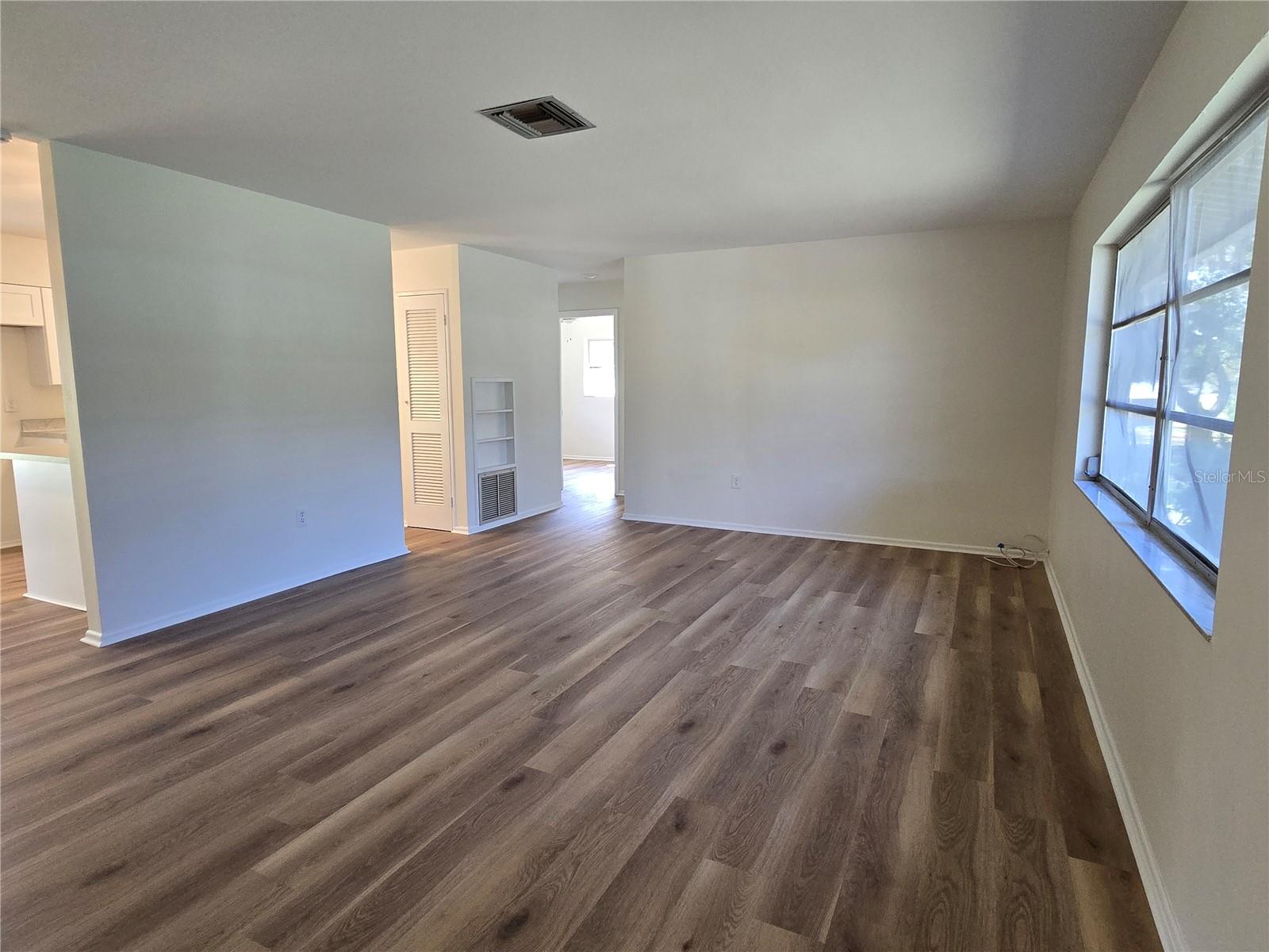 Image 7 of 42 For 36904 Ridge Road