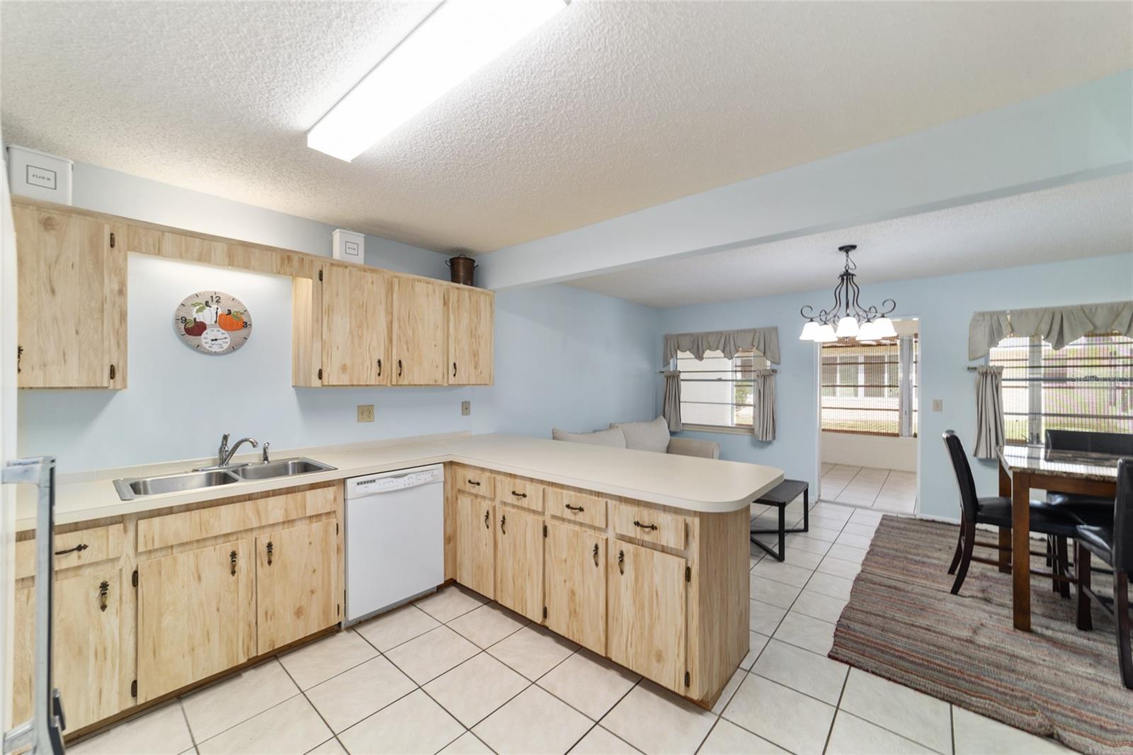 Image 10 of 23 For 8635 95th Street B