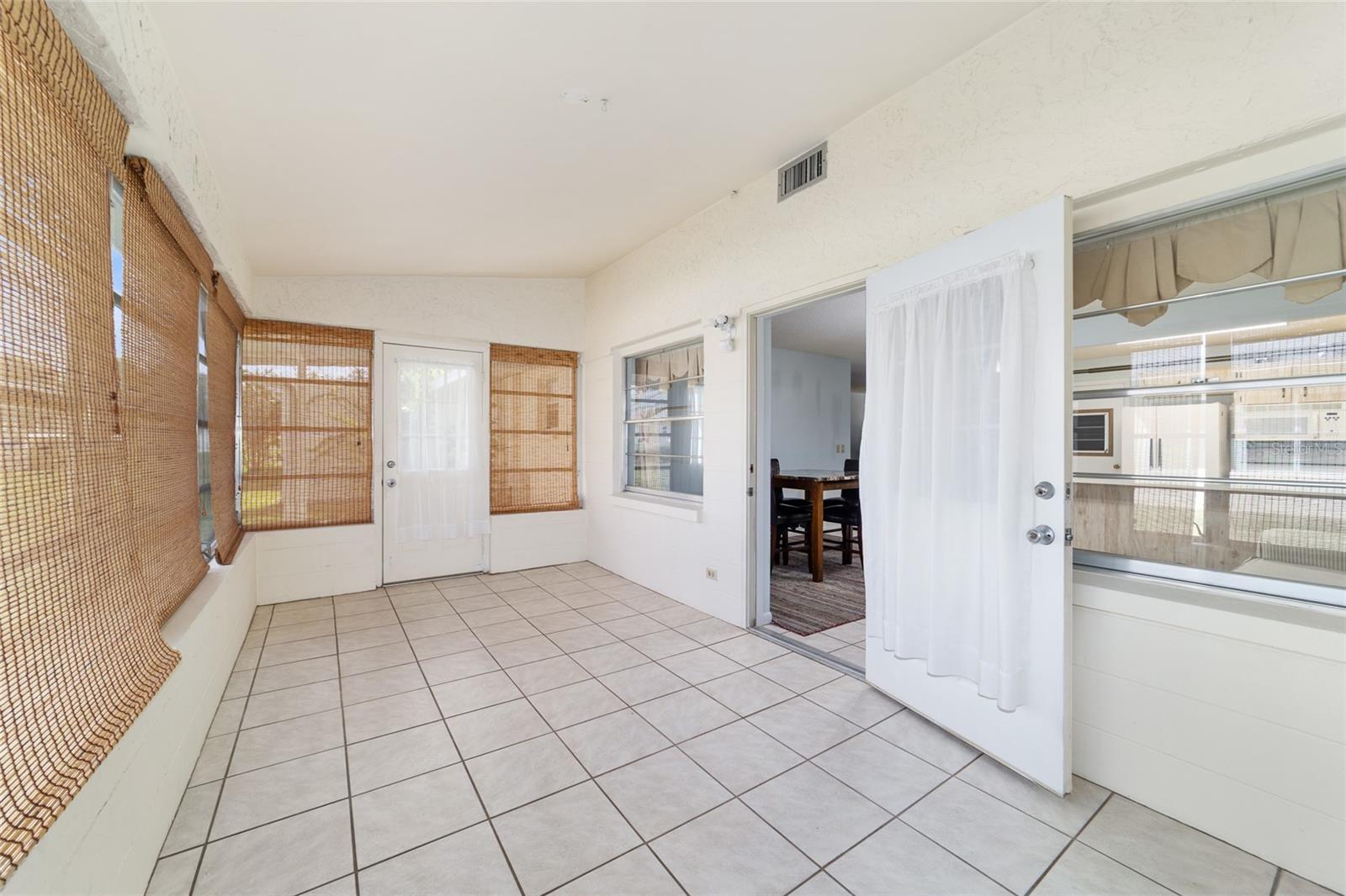 Image 12 of 23 For 8635 95th Street B