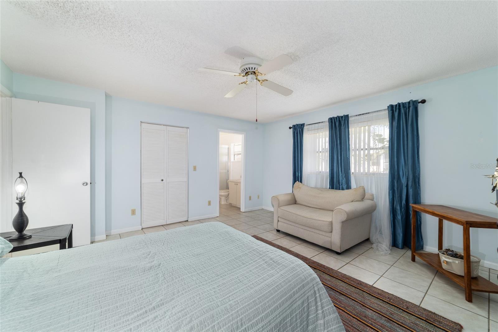 Image 17 of 23 For 8635 95th Street B