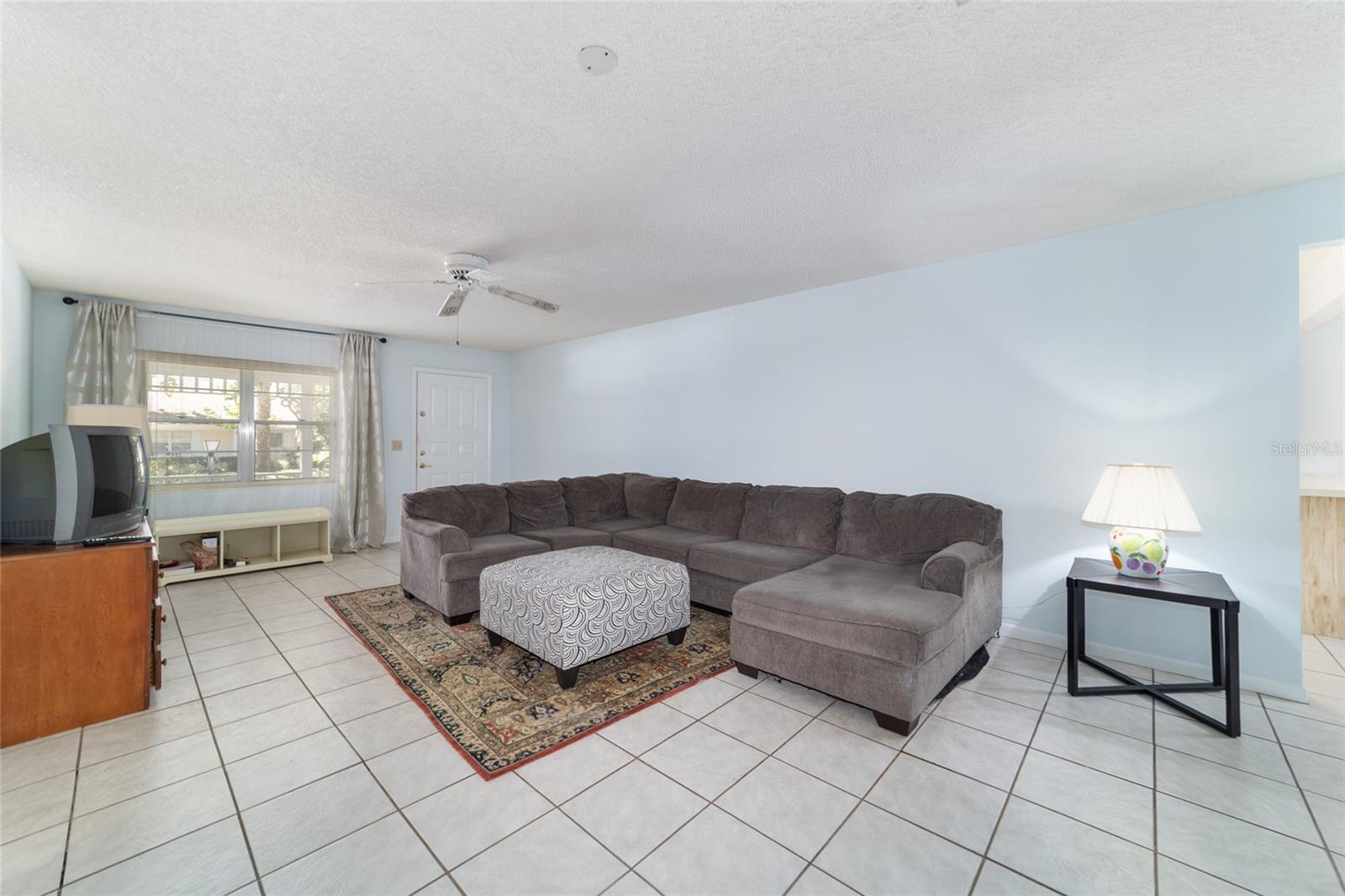 Image 4 of 23 For 8635 95th Street B