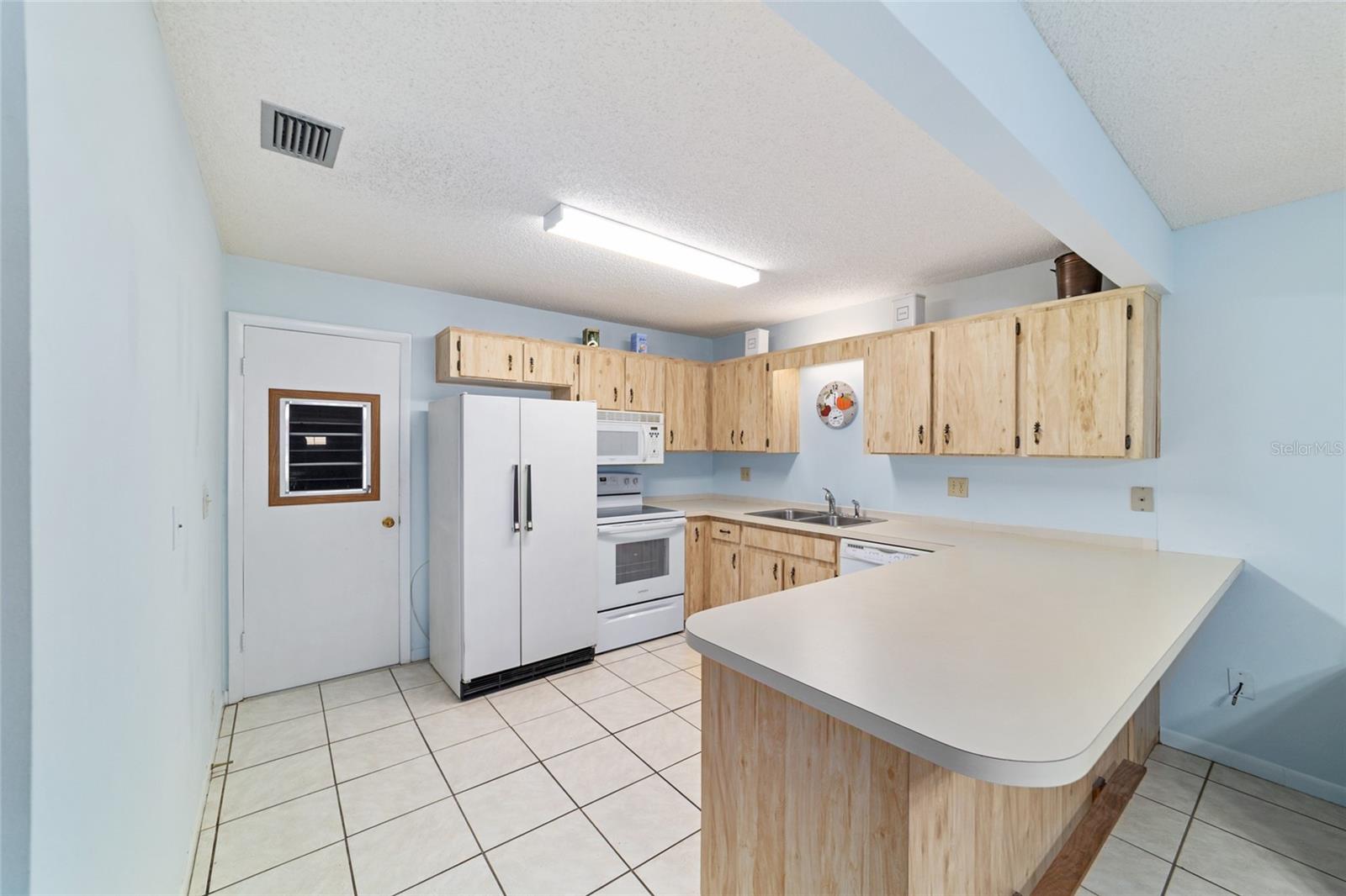 Image 9 of 23 For 8635 95th Street B