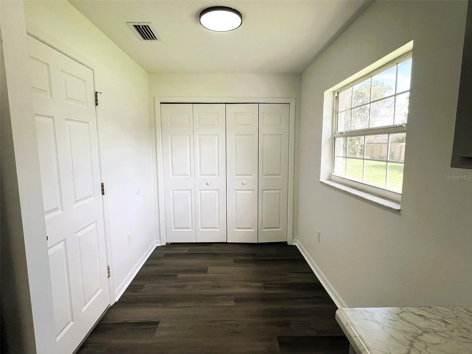 Image 7 of 19 For 1300 67th Place