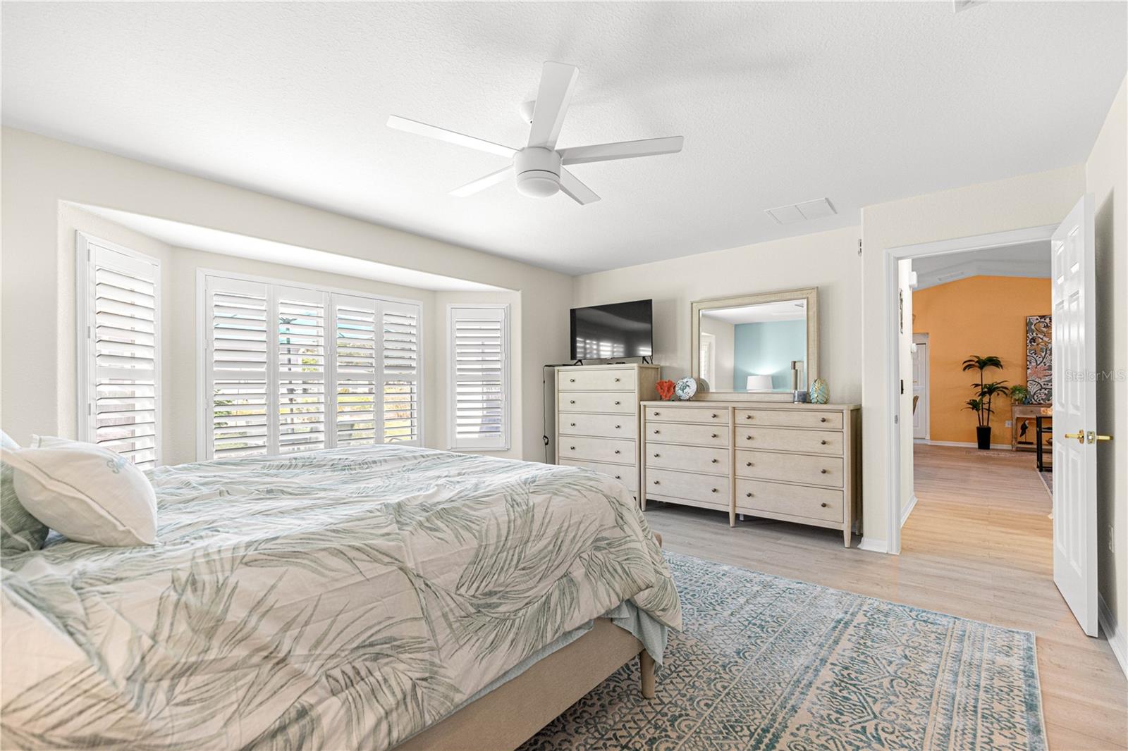 Image 24 of 66 For 13864 85th Court