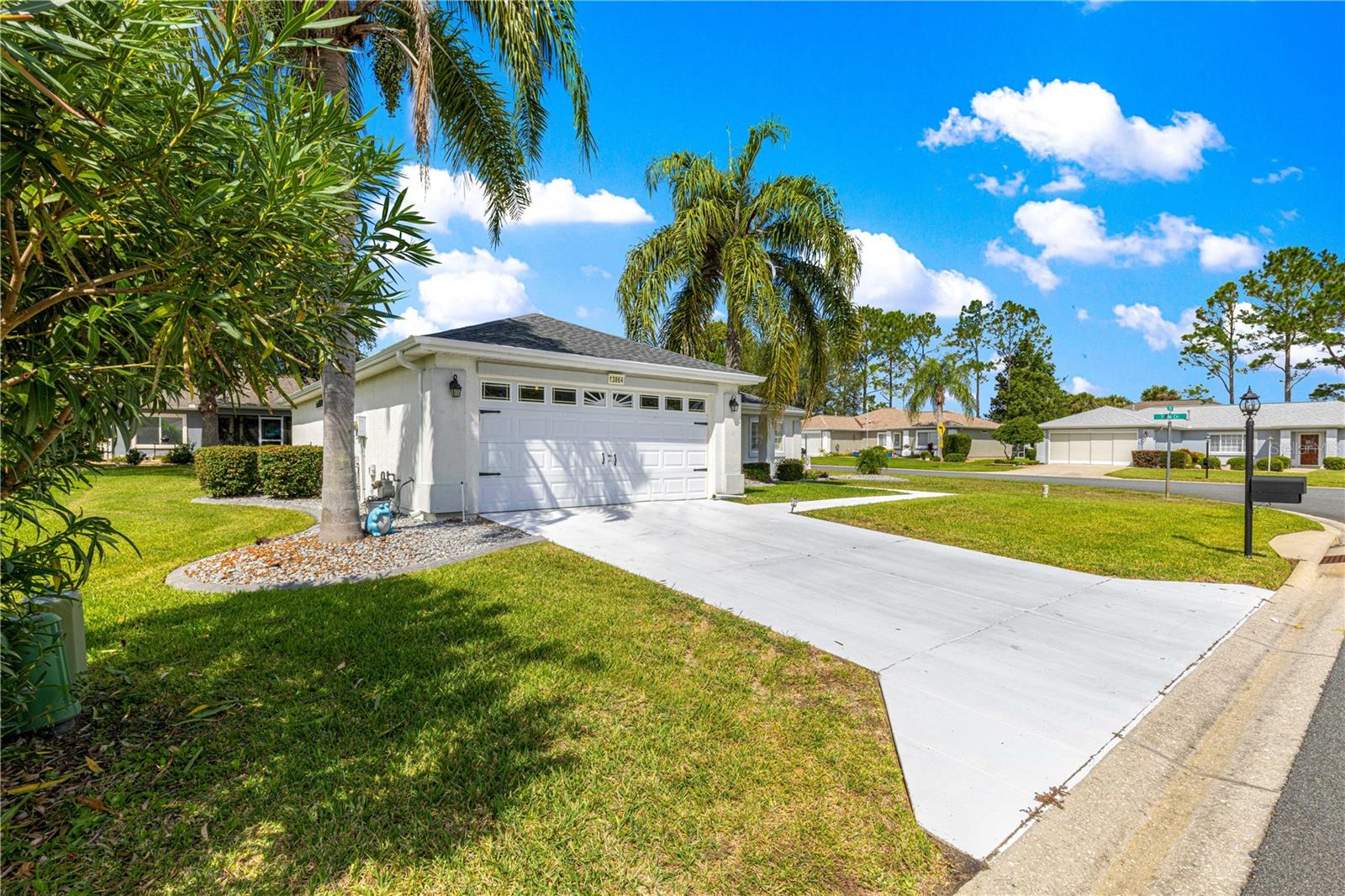 Image 40 of 66 For 13864 85th Court