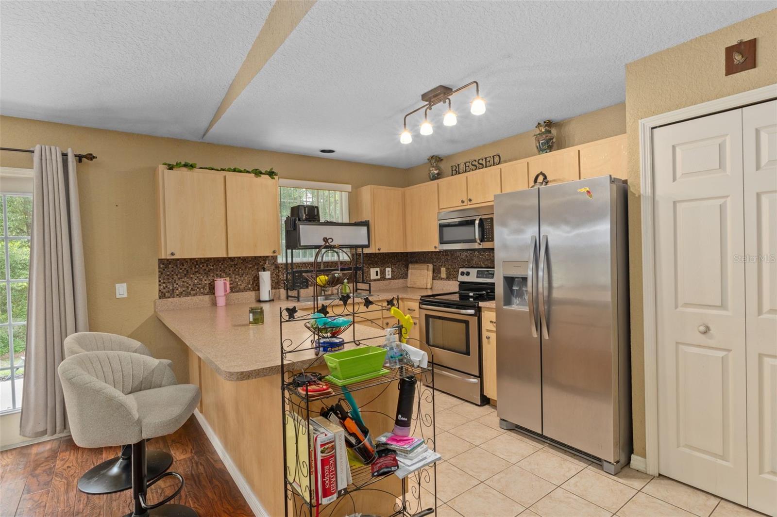 Listing photo id 4 for 3541 Cindy Lane