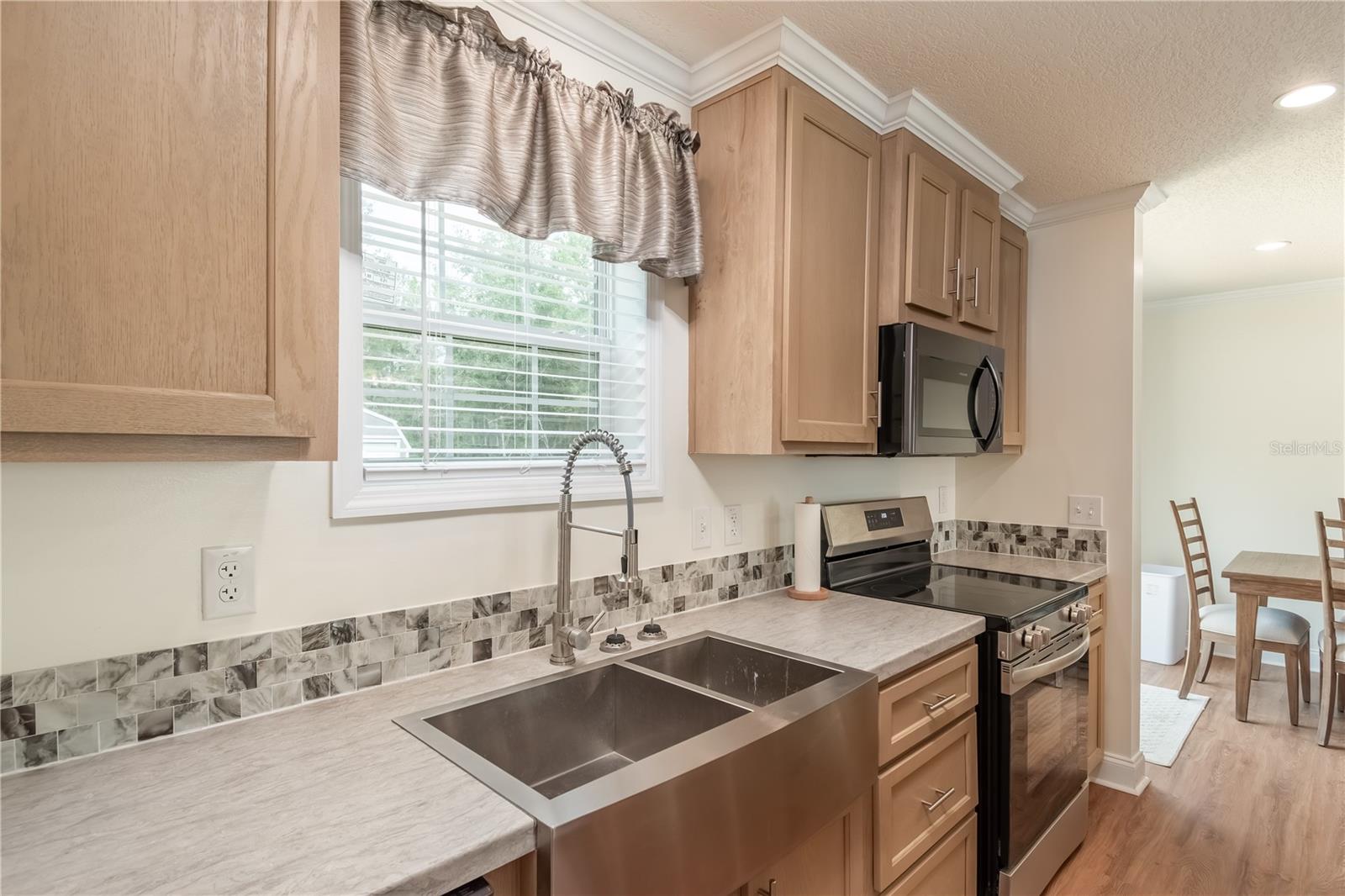 Image 20 of 55 For 10865 220th Street