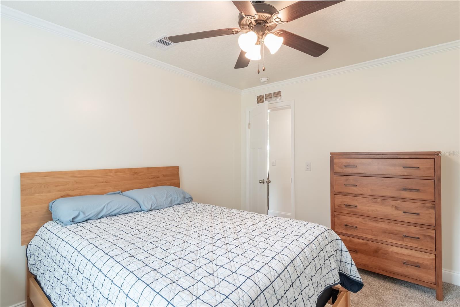 Image 33 of 55 For 10865 220th Street