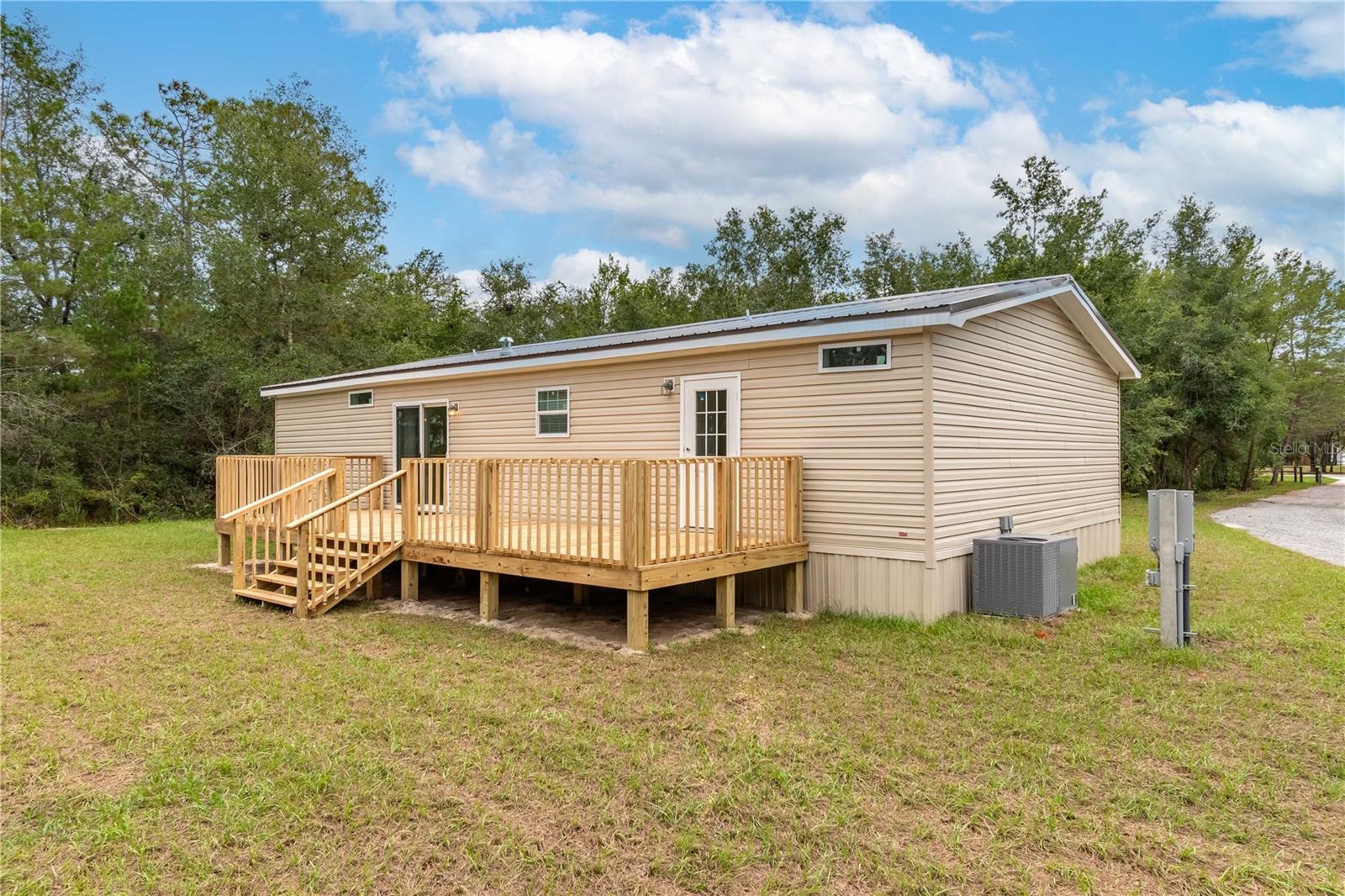 Image 38 of 55 For 10865 220th Street