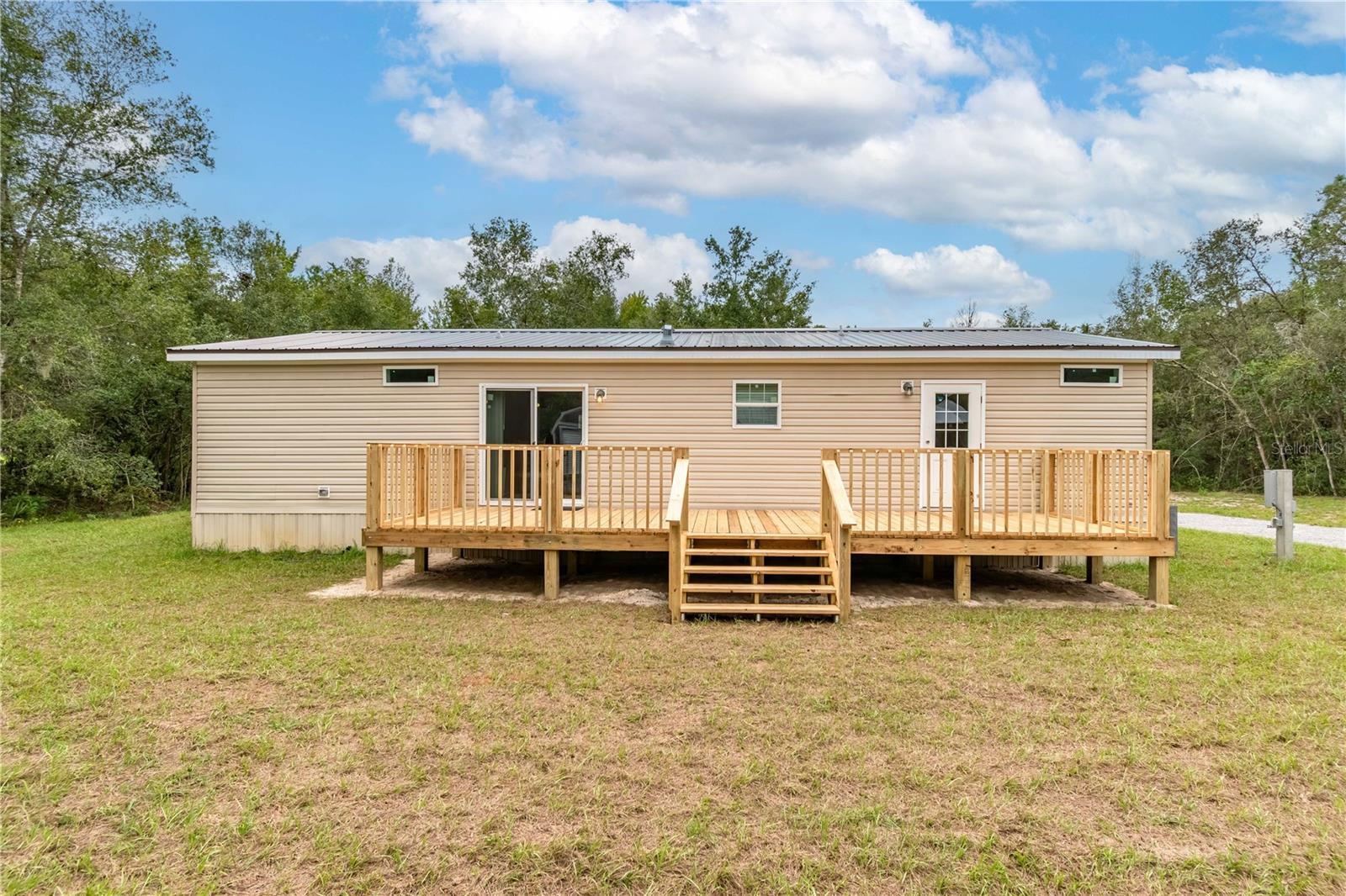 Image 40 of 55 For 10865 220th Street