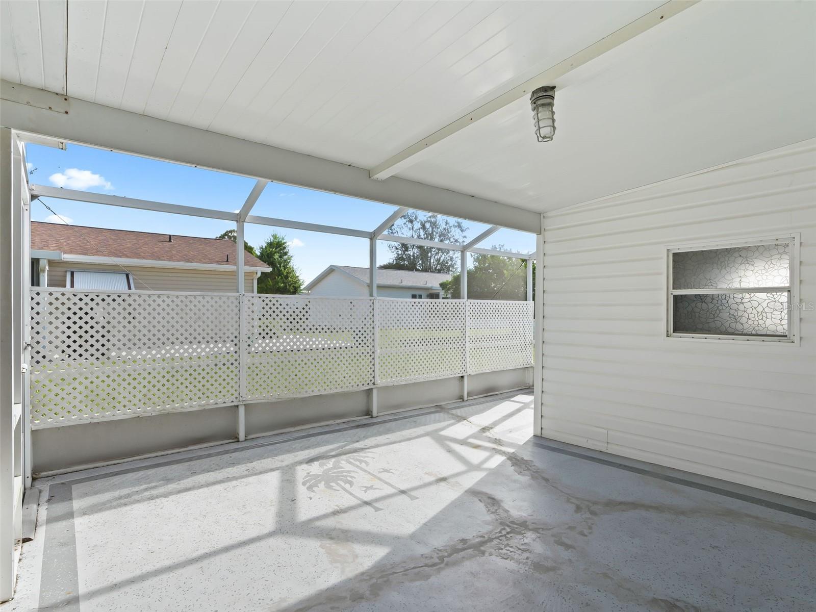 Image 29 of 34 For 17903 106th Court