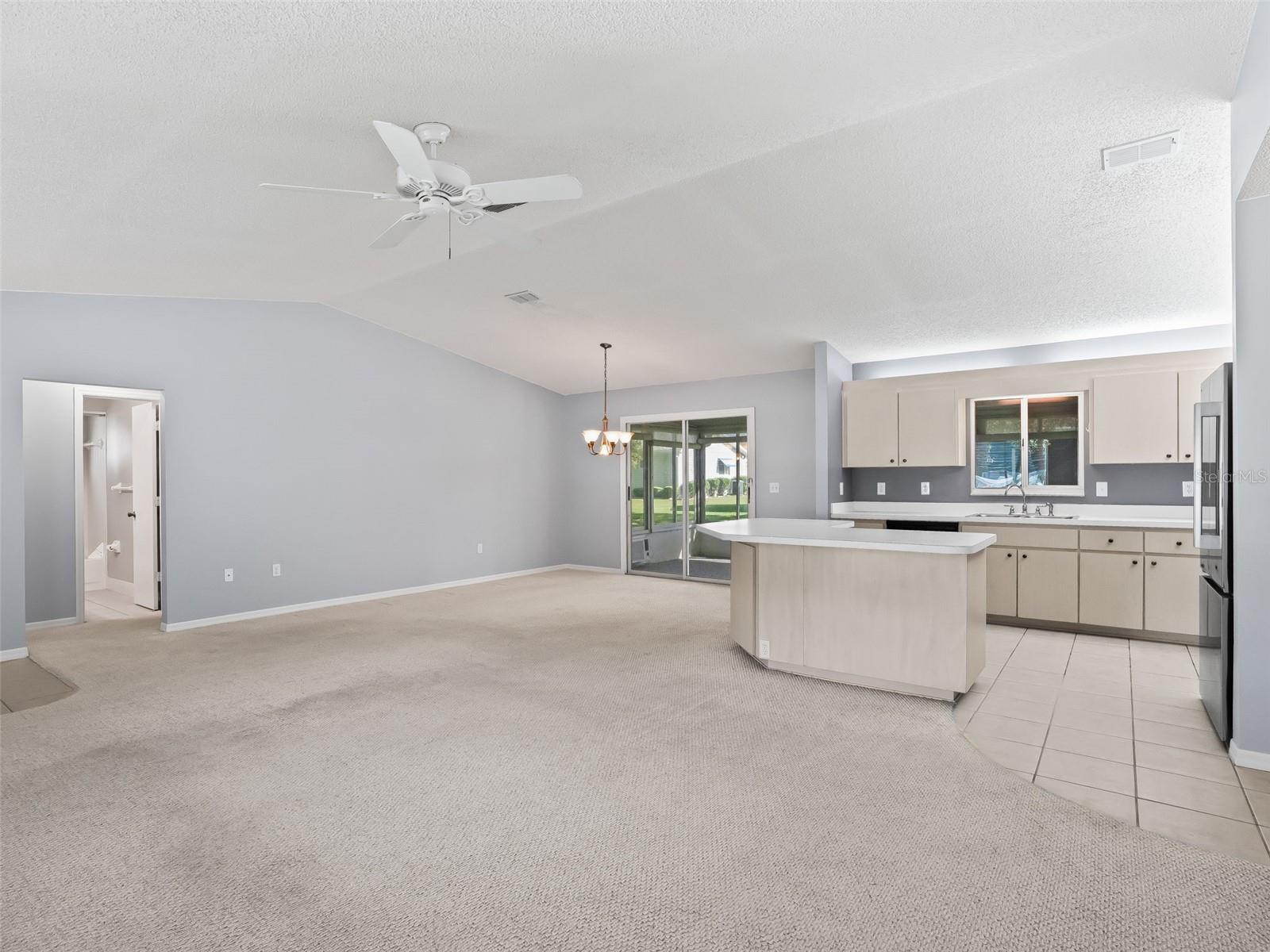 Image 7 of 34 For 17903 106th Court