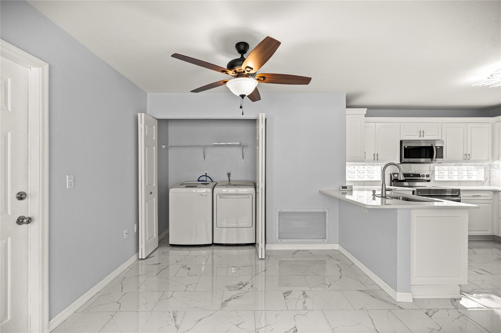 Image 21 of 25 For 7336 115th Place