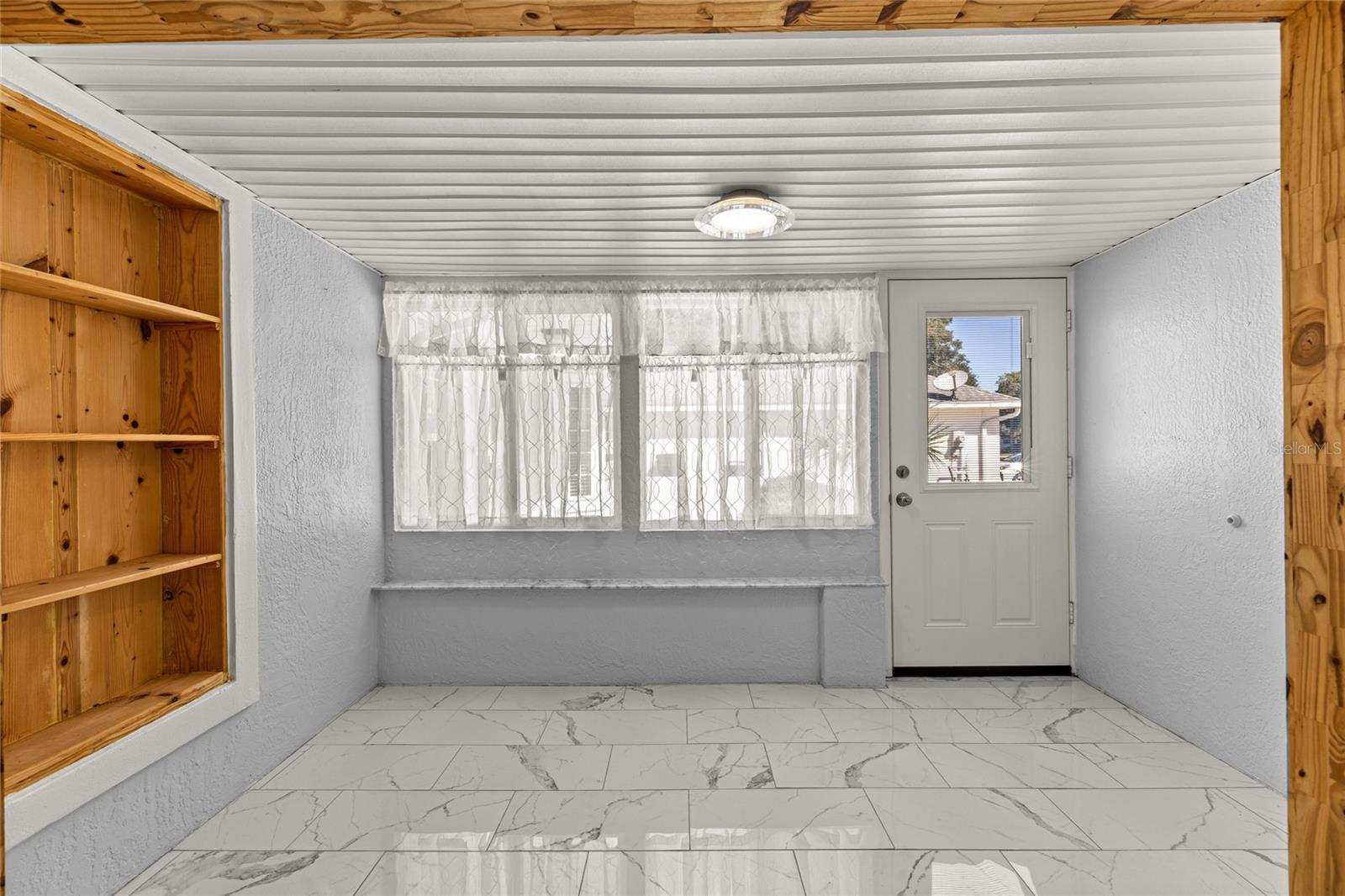 Image 7 of 25 For 7336 115th Place