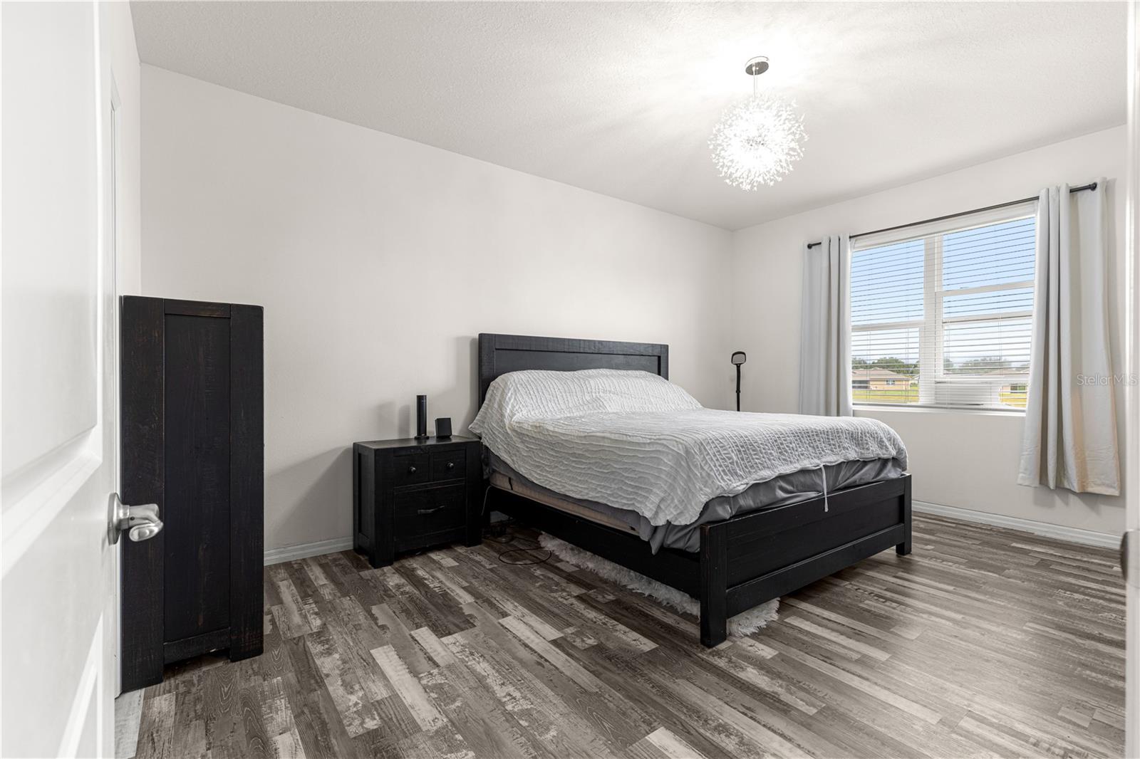 Image 16 of 39 For 6233 89th Street Road