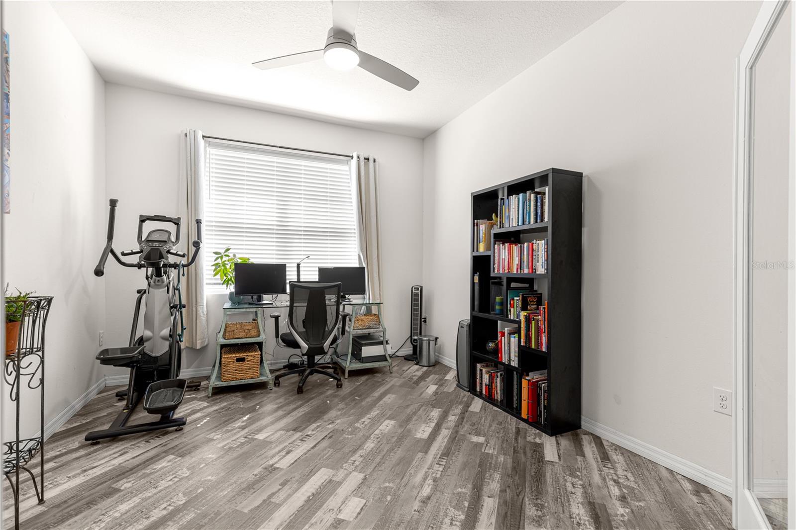 Image 24 of 39 For 6233 89th Street Road