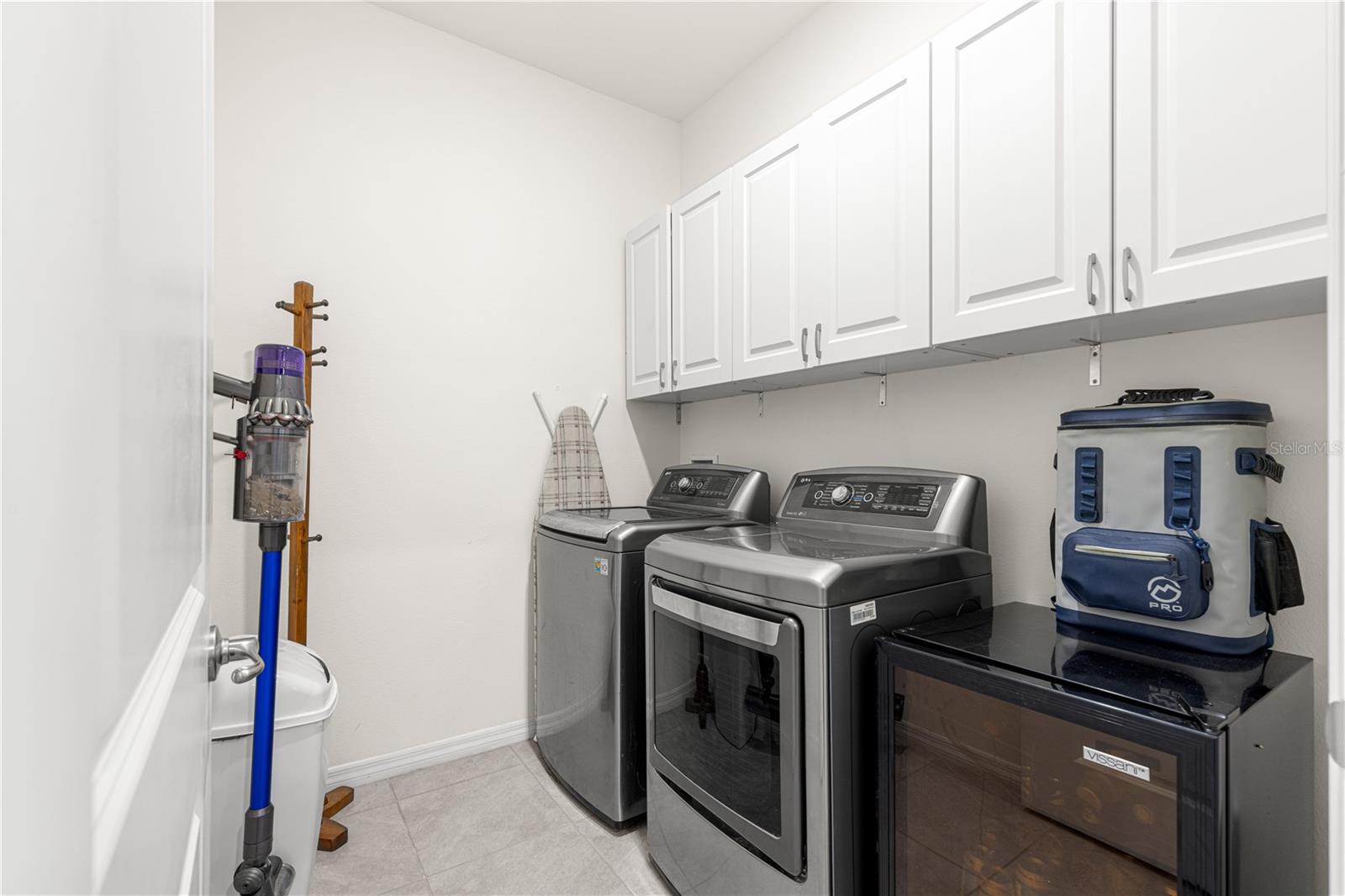 Image 28 of 39 For 6233 89th Street Road