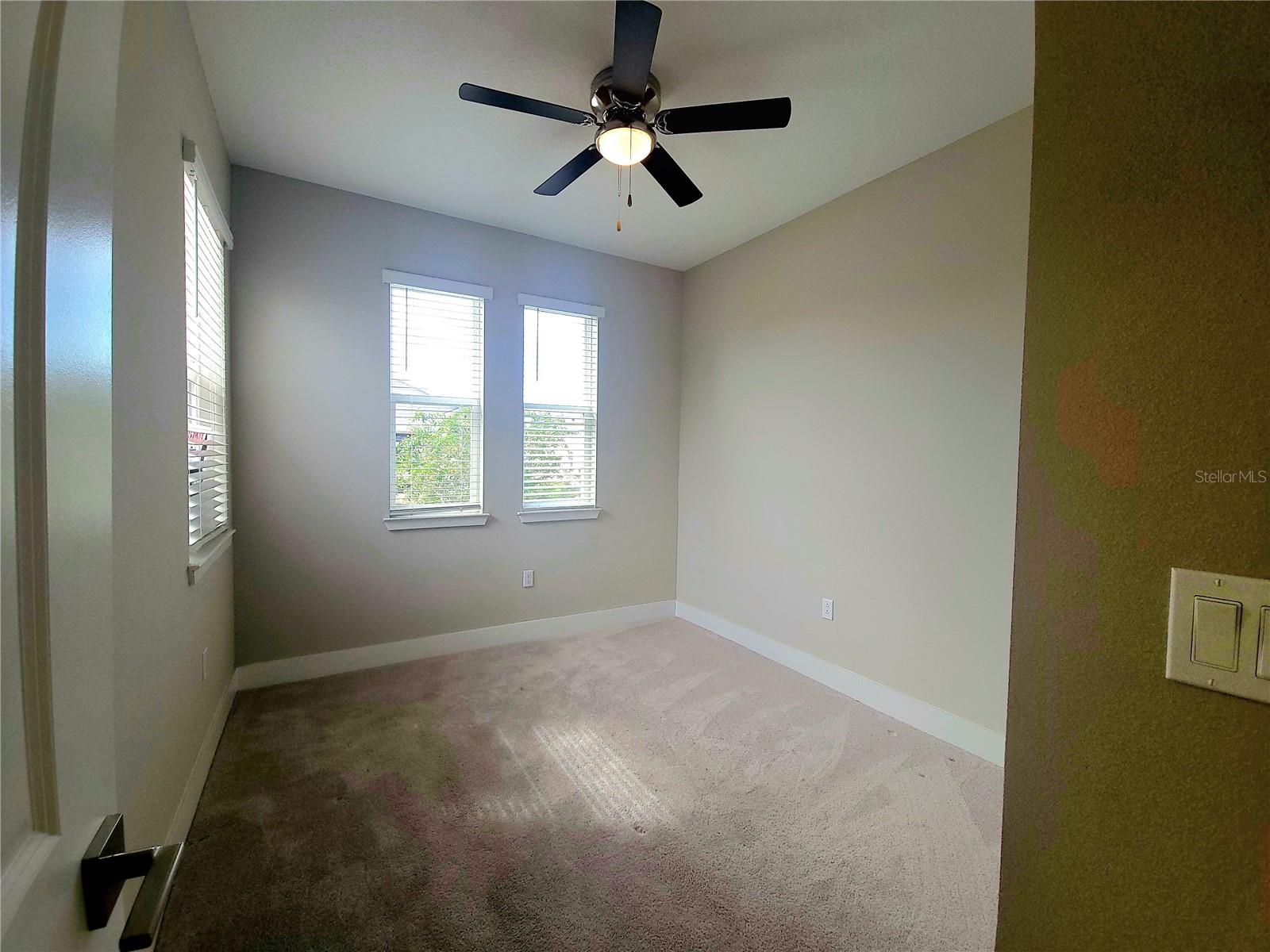 Image 4 of 40 For 5403 33rd Place