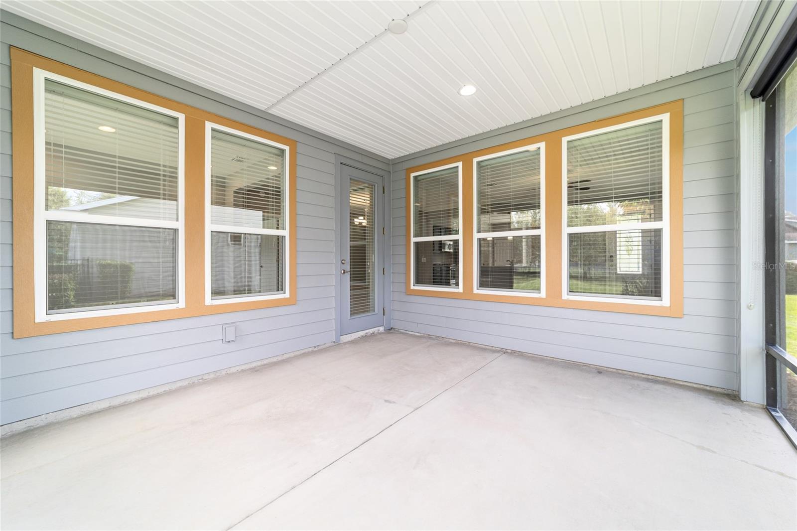 Image 43 of 65 For 3645 55th Circle