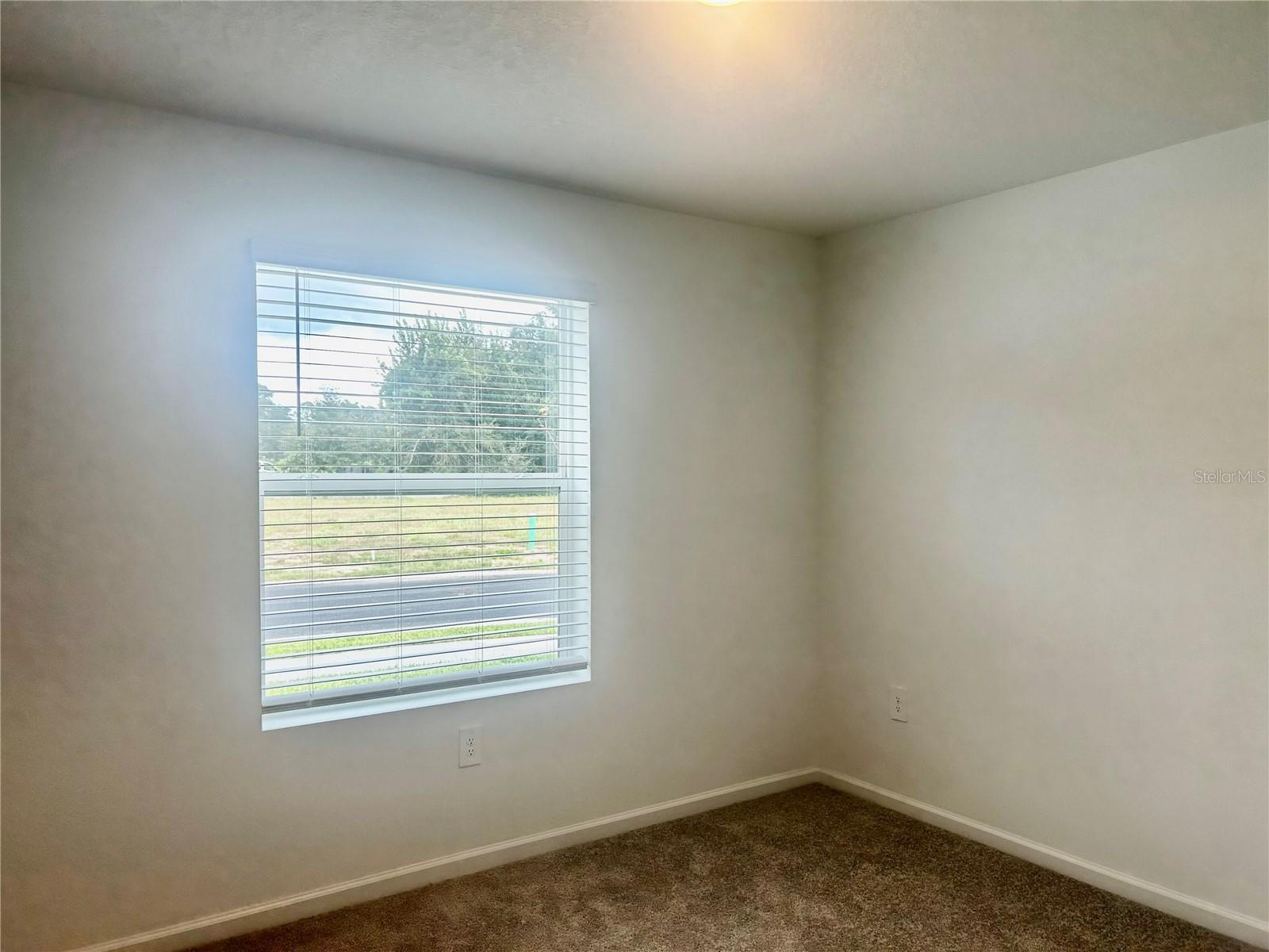 Image 11 of 29 For 8432 41 Circle