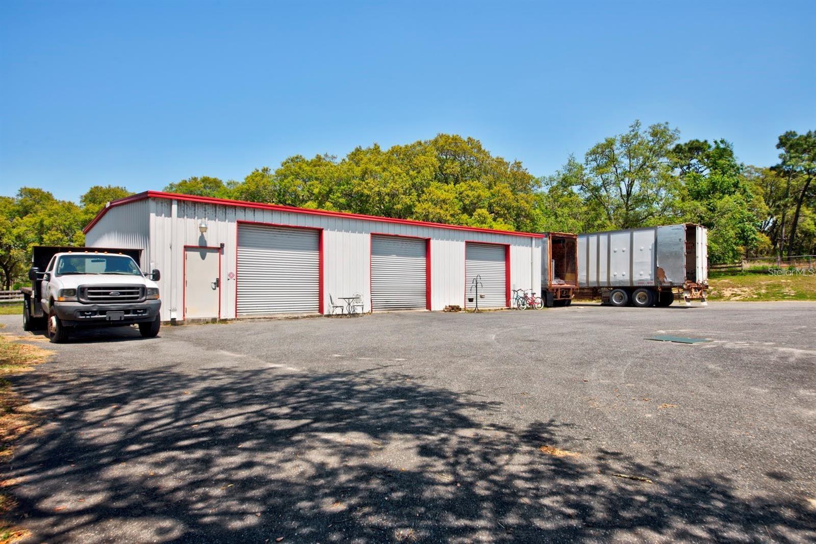 Image 4 of 49 For 5865 176th Avenue