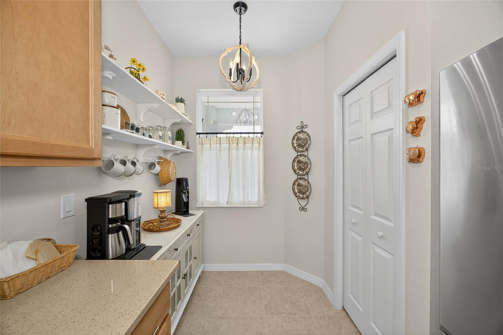 Image 10 of 27 For 7980 87th Loop