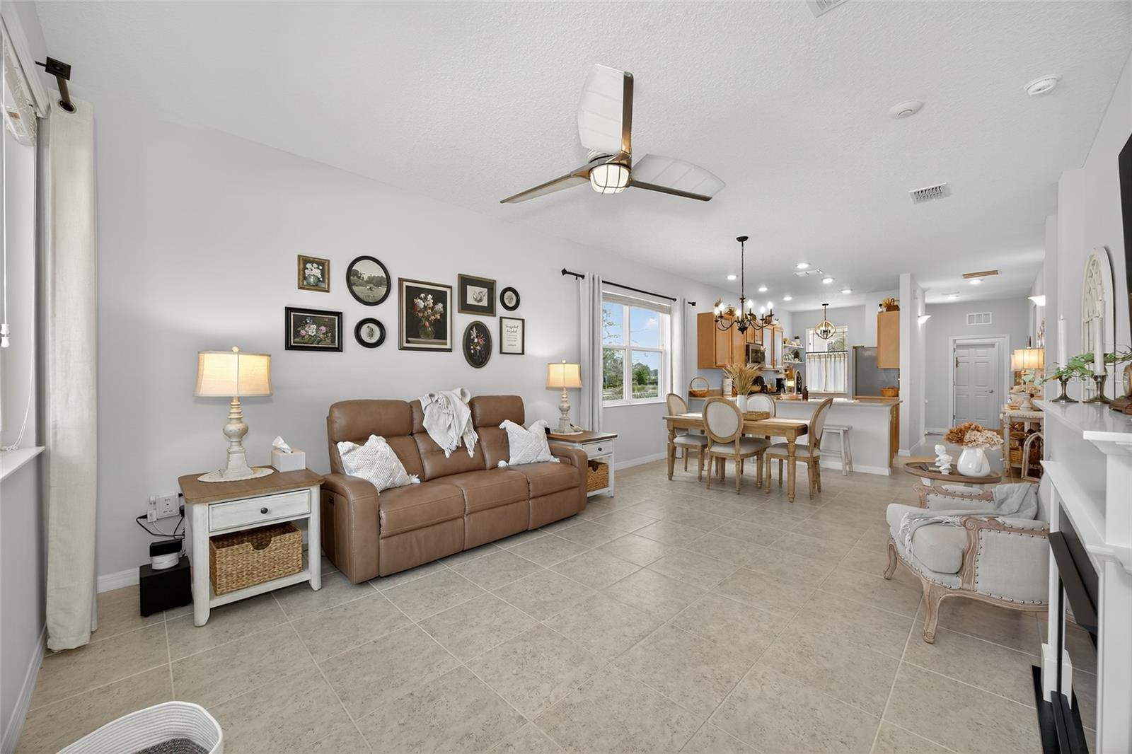 Image 13 of 27 For 7980 87th Loop