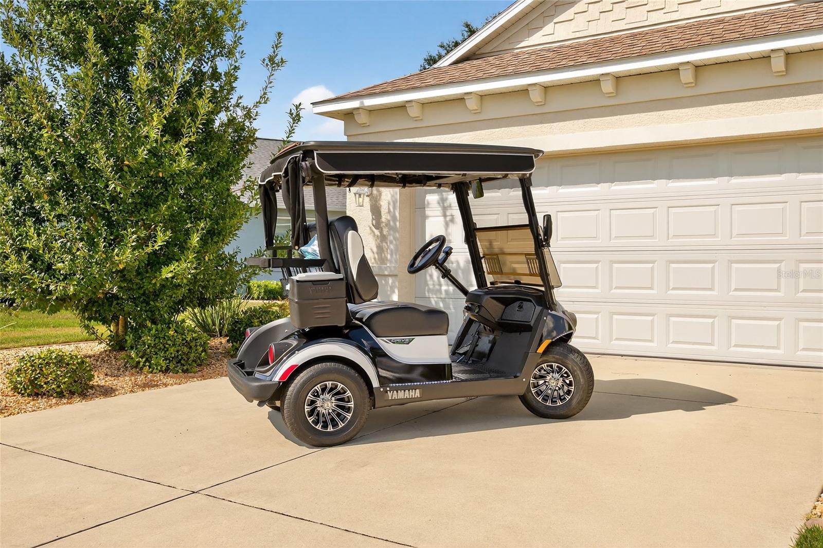 Image 3 of 27 For 7980 87th Loop