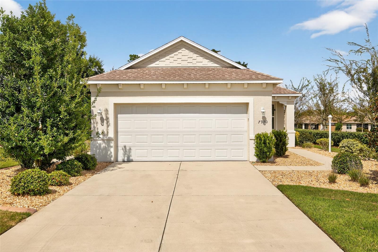 Image 4 of 27 For 7980 87th Loop