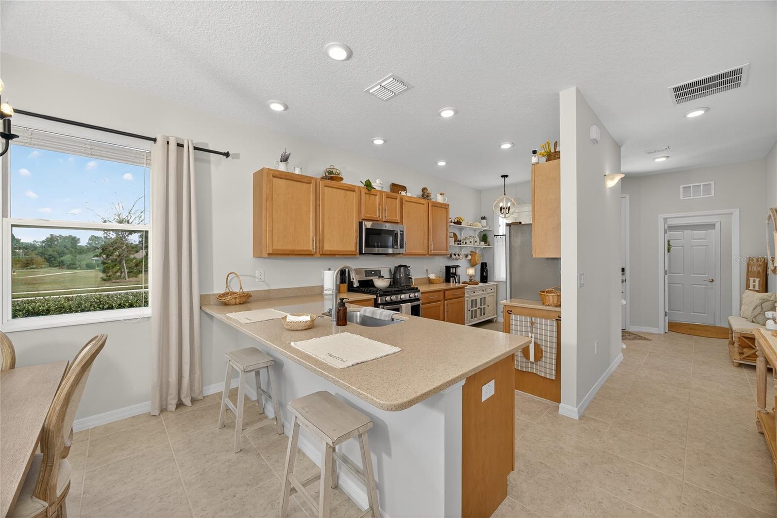 Image 9 of 27 For 7980 87th Loop