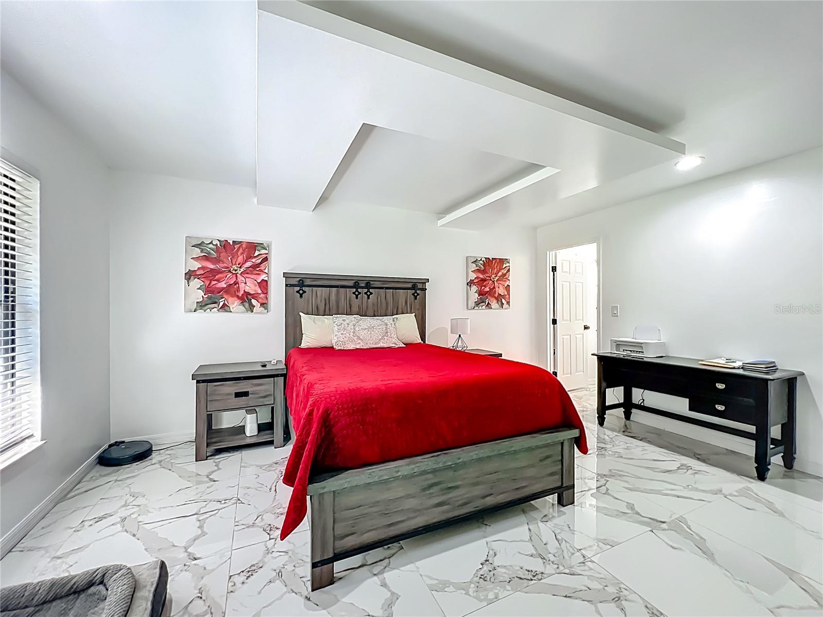 Image 12 of 56 For 21668 Peach Blossom Street