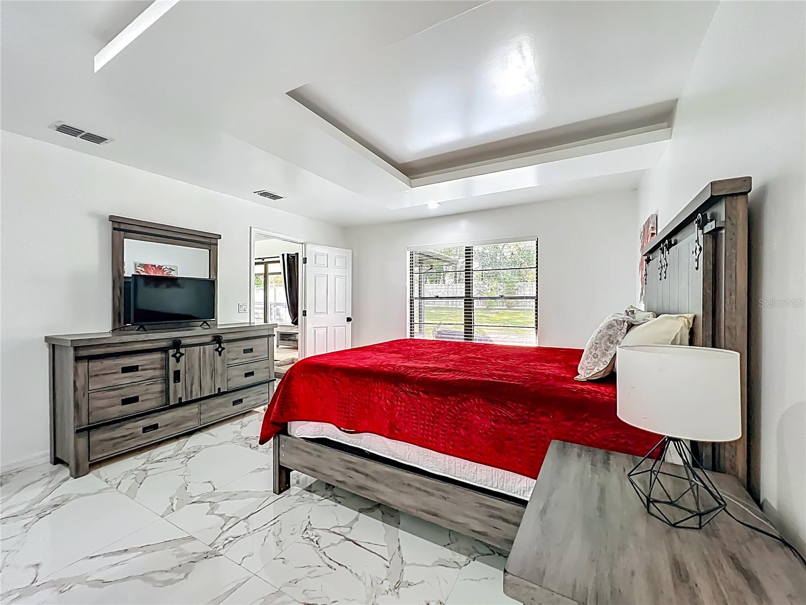 Image 14 of 56 For 21668 Peach Blossom Street