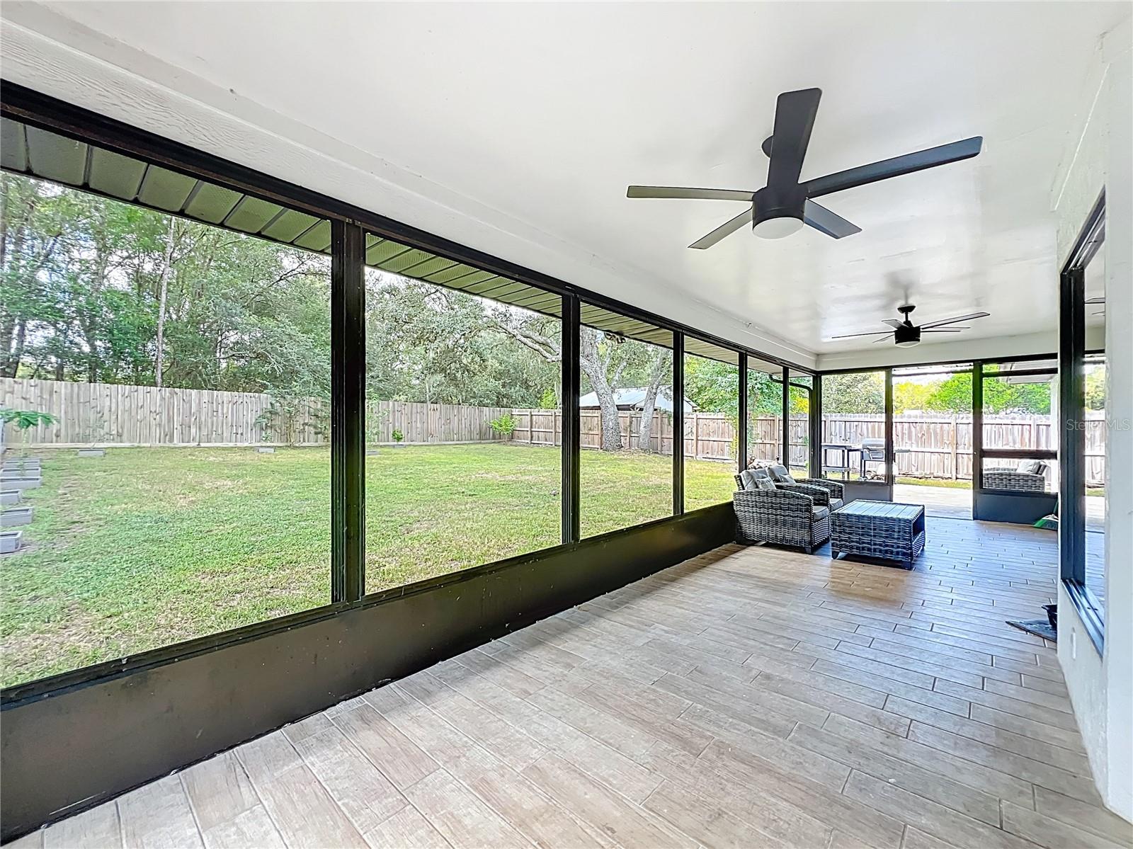 Image 26 of 56 For 21668 Peach Blossom Street