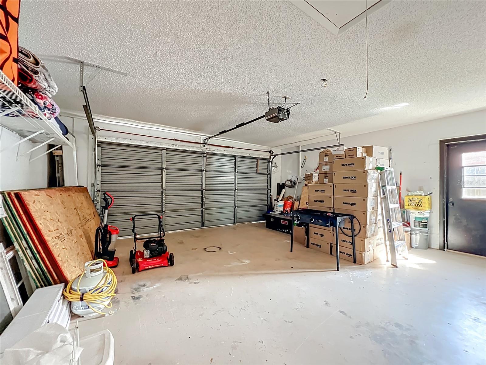 Image 29 of 56 For 21668 Peach Blossom Street