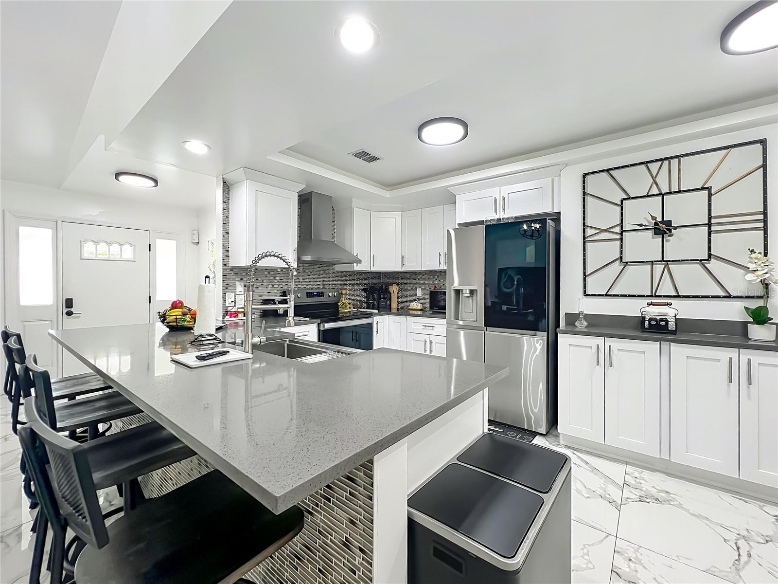 Image 8 of 56 For 21668 Peach Blossom Street