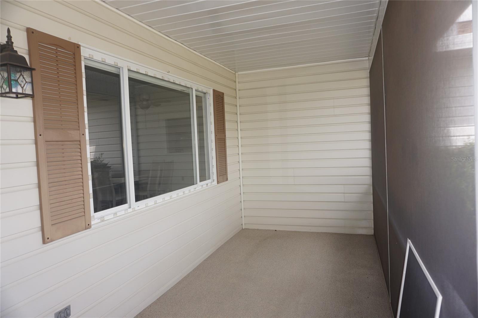 Image 3 of 39 For 11060 63rd Terrace